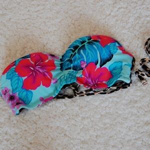 Bikini Top Xhilaration size small